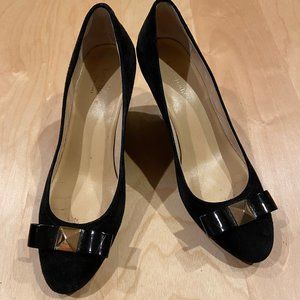 Kate Spade Black Suede Bow Wedges 9.5